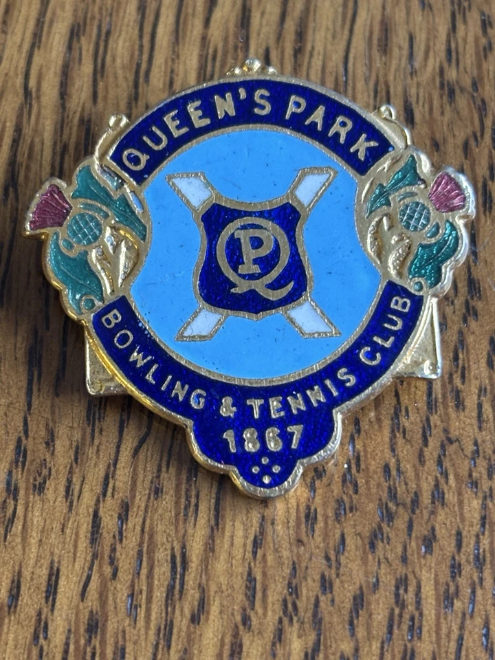 Bowling Badge - Image 1 of 1