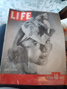 Life Magazine February 12, 1940 featuring an Orchid Valentine on the cover - Picture 1 of 1
