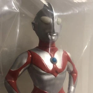 Ultraman Asoft Vinyl - Picture 1 of 3