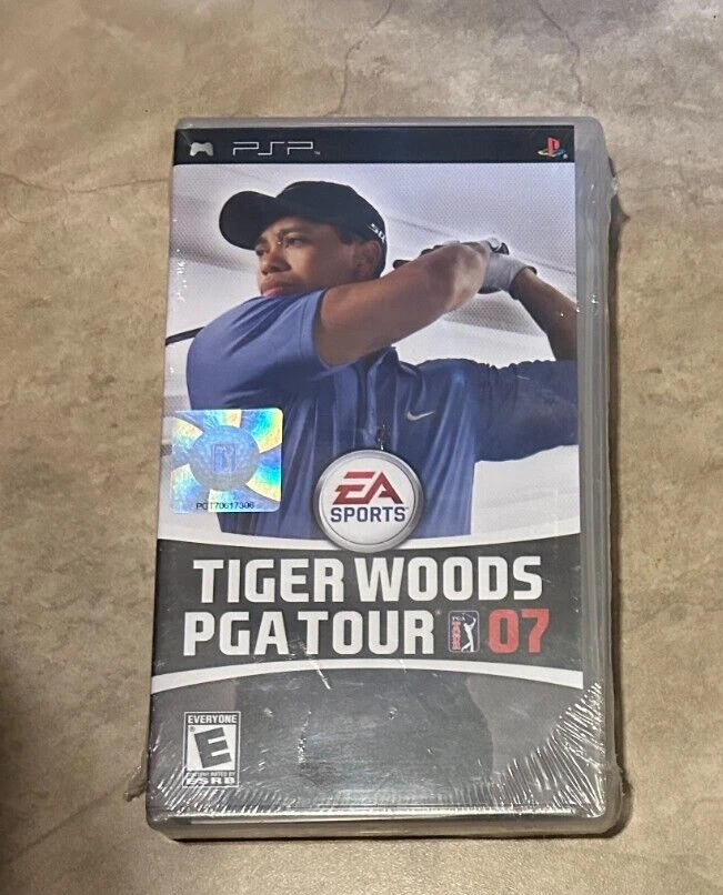 PSP Video Game EA Sports Tiger Woods PGA Tour 07 Disk Case Book Complete