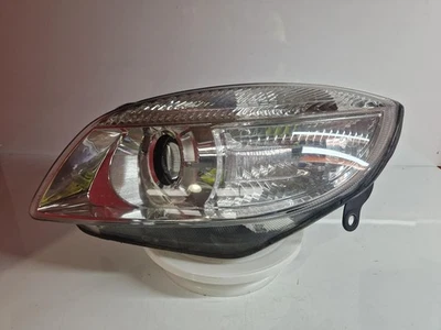 SKODA FABIA 5J MK2 2008 LEFT HEADLIGHT HALOGEN PASSENGER 5J2941017A - image 1 of 4