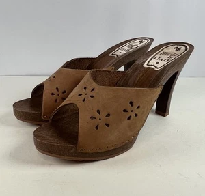 Vintage 70s Candie’s Style Mules Heels Sz 9 Made in Italy Faux Wood Suede - Picture 1 of 13