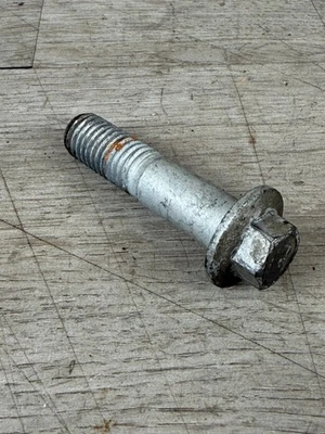 Perno de montaje del buje de rueda delantera Chevrolet Equinox GMC Envoy OEM Foto 1 de 2