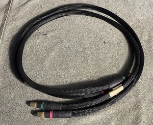 Magnan Type Vi Interconnects (RCA) Cables - PAIR - 4 Feet - 1.2 Meters - Picture 1 of 7