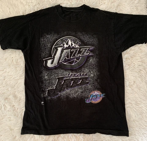 Vintage Medium T-Shirt Black Utah Jazz Basketball Single Stitch Cover