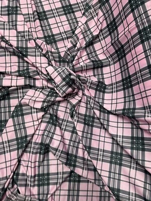 3 METRES GOOD QUALITY VALENTINO SCUBA CREPE JERSEY STRETCH CHECK DRESS FABRIC - Image 1 of 4
