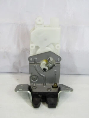 Conjunto de actuador de bloqueo de pestillo de escotilla trasera Mitsubishi Outlander 2007-2013 OEM Foto 1 de 4