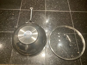 MasterChef Induction Wok, Gas,  Non-Stick Frying Pan With Lid - Picture 1 of 6