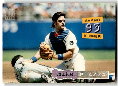 1994 Stadium Club #140 Mike Piazza Golden Rainbow - Image 1 of 2