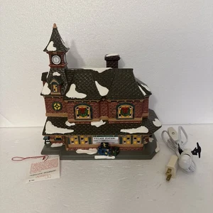 Abt. 56 Schneedorf "Dorfbahnhof" Zug 1992 handbemalt Keramik Urlaub - Bild 1 von 9