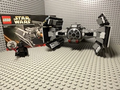 LEGO STAR WARS Darth Vaders Tie Fighter 8017 - Bild 1 von 4