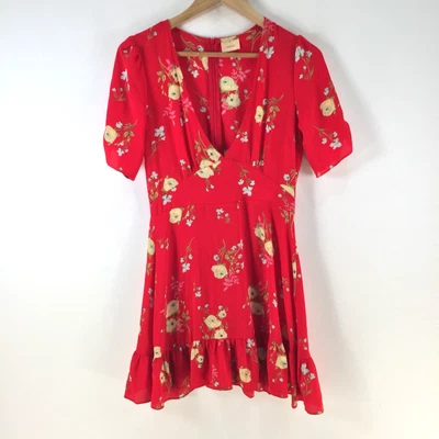 Angel biba dress womens 8 fit flare red floral short sleeve VNeck zip 114673 - image 1 of 4