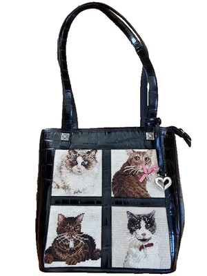 Cartera de cuero negra Brighton punta de aguja gato felino fantasía dijes forro floral Foto 1 de 4