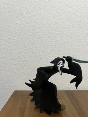 Фигурка Ghostface Toony Terrors Scream черно-белая 4,5 дюйма NECA отдельная  - Изображение 1 из 2