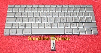 New OEM Apple MacBook Pro 17" MA092LL/A A1151 French Layout Keyboard AEPW2PLF017 - Image 1 of 2