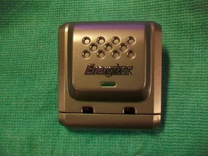 ENERGIZER AKKU Ni-MH LADEGERÄT CHDCWB-4 AA/AAA LADEGERÄT - Bild 1 von 6