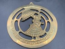 VINTAGE BRASS WALL PLAQUE 'IT'S PLEASANT TO LABOUR FOR THOSE WE LOVE' 6" RAIN