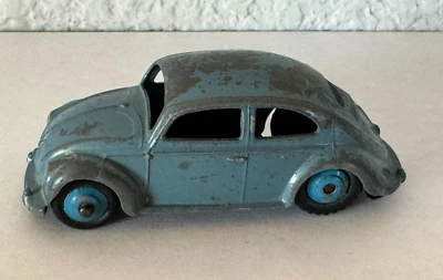 Volkswagen Beetle 1956 Dinky #181 - Hecho en Inglaterra Foto 1 de 4