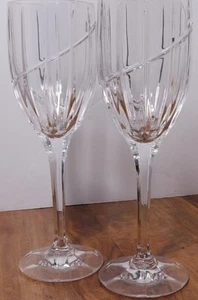 2 Mikasa Crystal Glass Uptown 9" Water / Wine Glasses - Picture 1 of 4