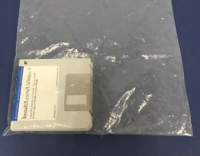 VINTAGE 1989 WORDPERFECT IBM COMPUTER SOFTWARE 3.5" FLOPPY DISKS Ver. 5.1 - Image 1 of 3