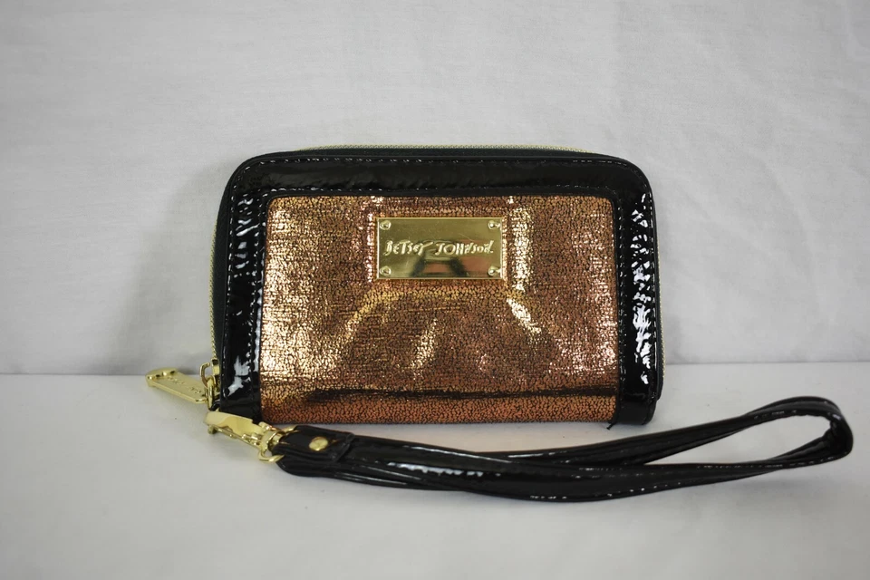  Betsey Johnson  Envelope Wallet  - Image 1 of 4