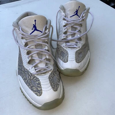 Jordan’s 11 Retro IE Low Cobalt Foto 1 de 4