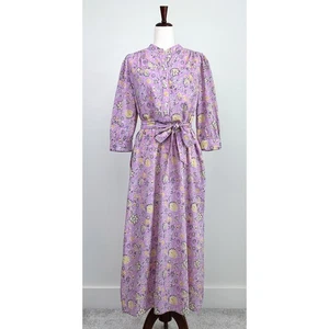 Vestido midi de algodón con estampado floral lila dRA Los Angeles - Imagen 1 de 11