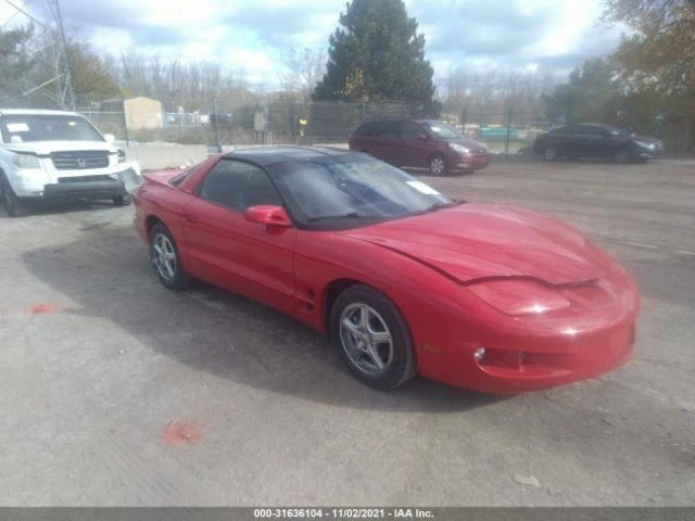 Radiator Fits 00-02 CAMARO 4156601 Foto 1 de 4