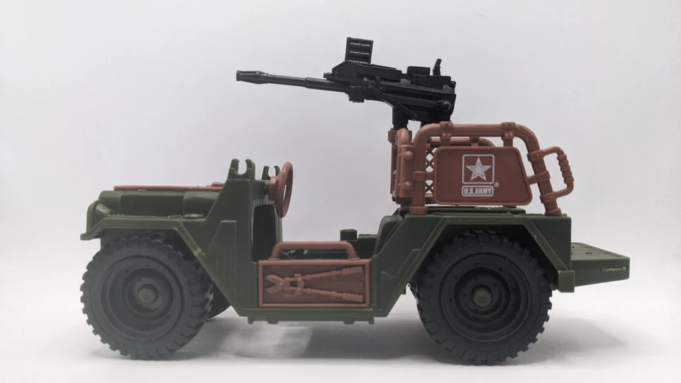 Caminhão Chap Mei Soldier Force Exército dos EUA 8" utilitário militar tático MUTT M151A2 - Imagem 1 de 4