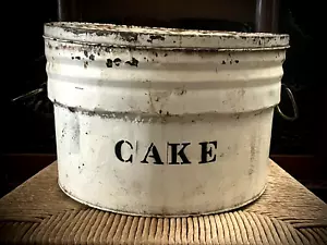 TORTA Grubby Primitive Primitive Scatola Dispensa Antica Latta Metallo Gioco Lavatrice - Foto 1 di 22