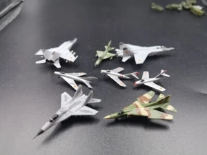 1/350 Mikoyan aircraft (MiG-15 MiG-17 MiG-19 MiG-21 MiG-23 MiG-25 MiG-29 MiG-31) - Picture 1 of 9