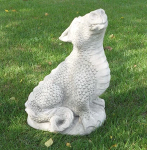 Drache Drachen Drago Steinfigur klein frostfest Gartenfigur Deko Steinguss - Bild 1 von 1
