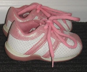 Girls Toddler Shoes Size 5 **PAY ONLY ONE POSTAGE FEE** - Picture 1 of 3