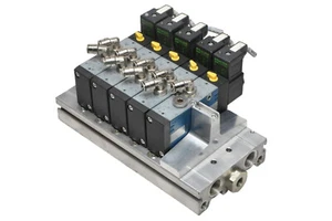 REXROTH valve terminal 5x 5/2, 577607022, 24VDC, 577 607...022 - Picture 1 of 6