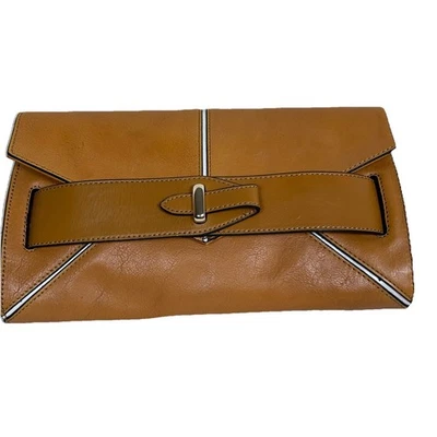 全新带标签 POUR LA VICTOIRE 信封手拿包 皮革 中世纪现代极简主义者 — 第 1/4 张图片