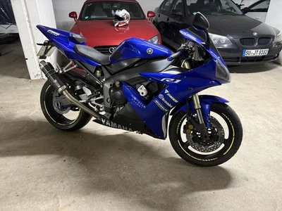 Yamaha R1 RN09 - Bild 1 von 4