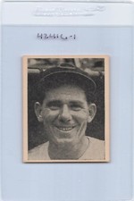 1940 Cincinnati Reds Team Issue Paul Derringer NM 40CR-42416-1