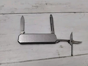 Vintage Stainless Steel 2 Blade With Scissors Pocket Knive - Picture 1 of 7