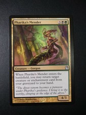 MTG Theros Pharika's Mender