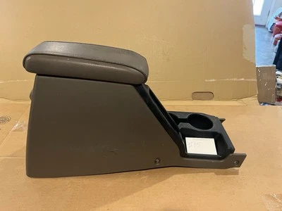 Toyota 4 Runner 2002 consola central 96,97,98,99,00,01,02 Foto 1 de 4