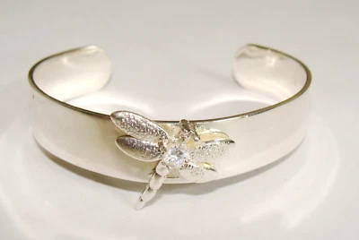 Pulseira clássica de prata esterlina 25,4 g esculpida libélula topázio transparente - Imagem 1 de 4
