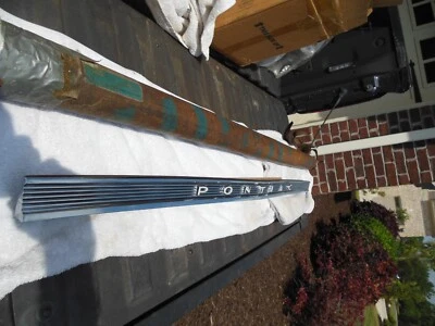 Pontiac 1964 tapa de maletero moldeado fundido a presión nuevo - Catalina & Star Chief Foto 1 de 4