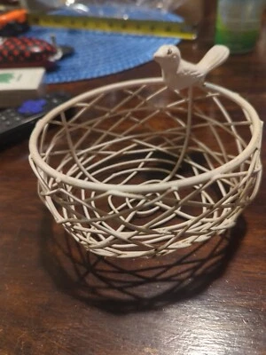 Cesta de metal pesado para pájaros en su nido decoración interior exterior 5,25"X3" Foto 1 de 4