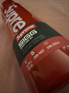 Supreme x Sigg Vacuum Insulated Water Bottle Red Boxout Logo With Cup  FW20  - Picture 1 of 5