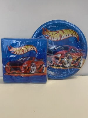Servilletas y platos de fiesta HotWheels 2000 de colección  Foto 1 de 4