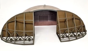 Bachmann 1/72 Aircraft Shelter Diorama Low Relief Resin cast Model For Display - Picture 1 of 9