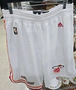 Miami Heat Adidas Rare Vintage White Shorts Size L - Picture 1 of 1