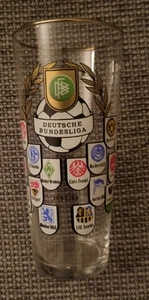 TSV 1860 MÜNCHEN Glas GRÜNDUNG BUNDESLIGA 1963/64 alle Abzeichen, DFB-Logo grün - Bild 1 von 4