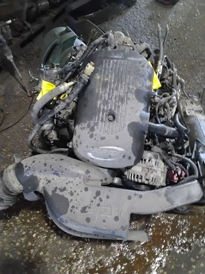 Engine 5.3L VIN T 8th Digit Fits 2003-2004 CHEVROLET AVALANCHE 1500 - Image 1 of 4