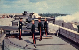 Canada Kingston,ON Firing the Cannon at Fort Henry Ontario Vintage Postcard - Picture 1 of 2